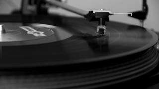 Cem Karaca - Adsız (Orjinal Plak Kayıt)