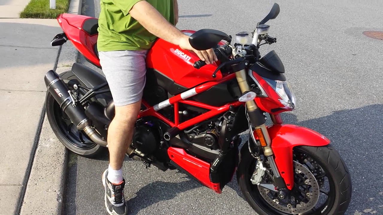 2015 Ducati Streetfighter 848 with SC Project Exhaust