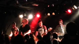 We the Kings - She take me high ... live at Comet Berlin
