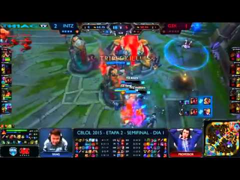 Prpfessor se irrita com gritos da intz