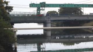 preview picture of video '岡山・岡山東区【砂川】建設中の新橋（平成２６年１１月８日）'