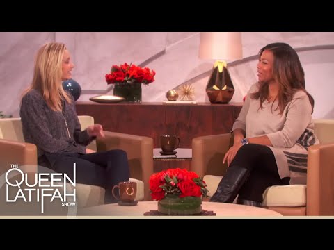 Lisa Kudrow Makes A Comeback