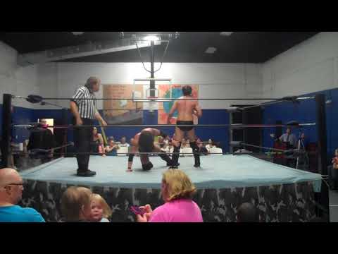 Chris Crunkk vs Ray Fury