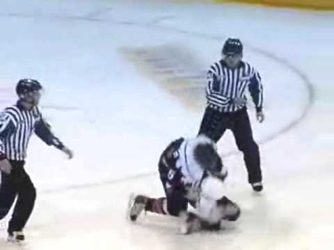 Matt MacKenzie vs Cam Braes