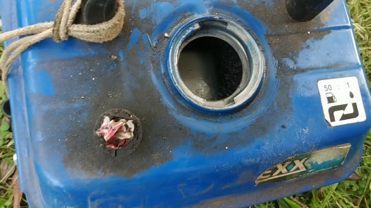 Z beczką po wodę .