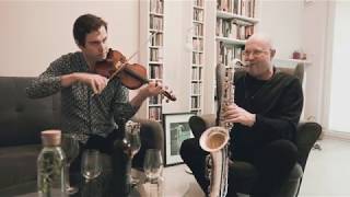 Piotr Baron &amp; Mateusz Smoczyński - Mr. Syms (John Coltrane)