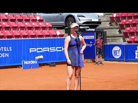 Fanny Östlund nära skräll