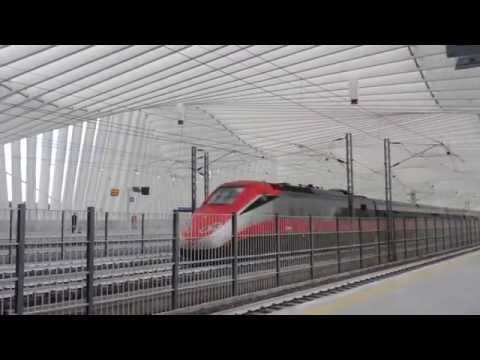 Reggio Emilia AV mediopadana - frecciarossa in transito