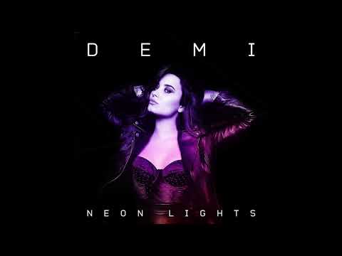 Mike Williams & Tom & Jame Vs. Demi Lovato - Step up Vs. Neon Lights (LD-0 Mashup)