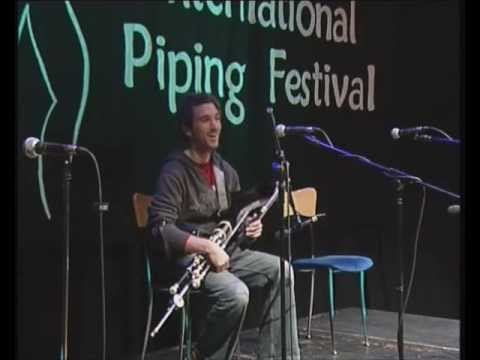 The steampacket, reel ; and other tunes / Caoimhín Ó Raghallaigh, uilleann pipes