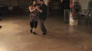 Video thumbnail for Tango Argentino clase Karin Solana y Gustavo Vidal 11.08.2009