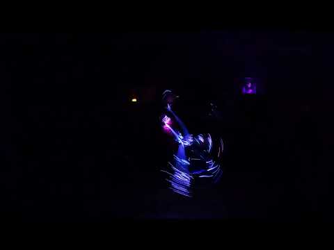 Trippy Glo Whip 4k - Dom Dom Yes Yes by Timmy Trumpet, R3HAB & Naeleck