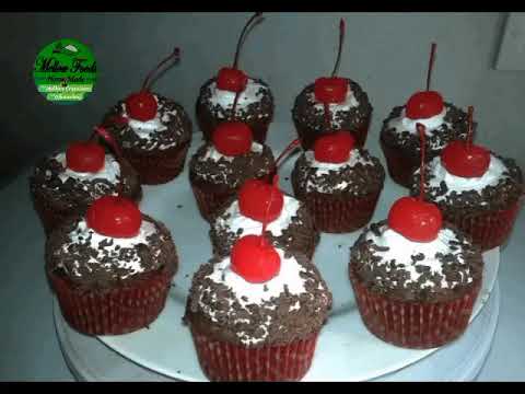 Chocolate cupcakes with  Cherries !!🍥🍒🍒🍥💖 Kusum De Silva Jayakody 💚Mellow Creations💚@kumdesj