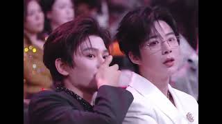 Download lagu Ding Yuxi and Lui Yuning at Weibo night #dingyuxi #weibonight2026  #viral #weibonight2025 mp3