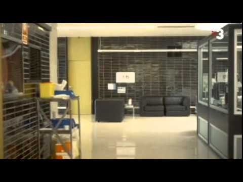 Minnie Marx - Polseres Vermelles, January 2011