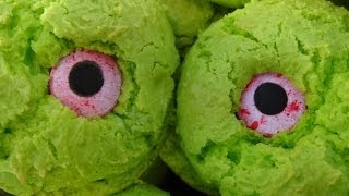 Monster Eye Cookies for Halloween- with yoyomax12
