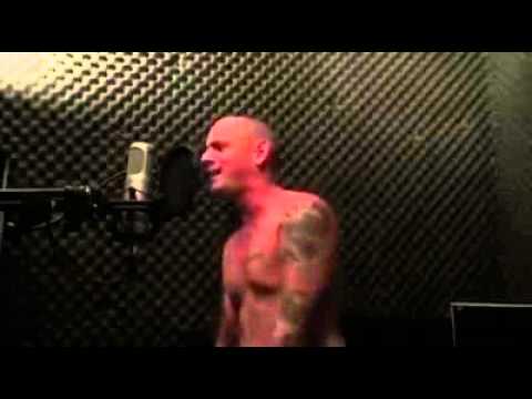 AlejandrooQuinTanaa’s Video 136701885545 XACjR5b7cfY