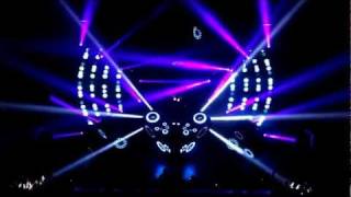 Deadmau5 Live! Professional Griefers in HQ!