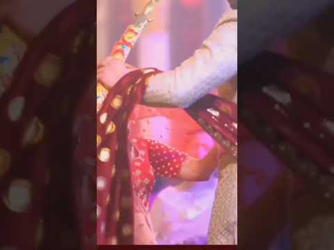 Bride surprises Everyone with dance//Indian wedding at baraat dance#//Random dance#viral#video