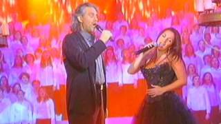 Andrea Bocelli &amp; Helene Segara - Vivo Per Lei (Les 500 Choristes)