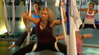 AntiGravity Yoga 'Wings' Class at Crunch Gym