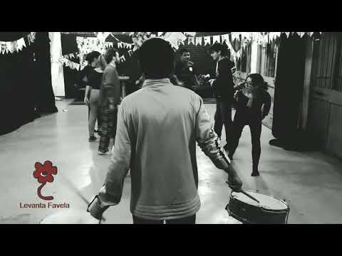 Oficina de Teatro do Levanta FavelA...