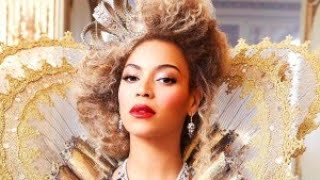 The 7 Feminine Archetypes: THE QUEEN