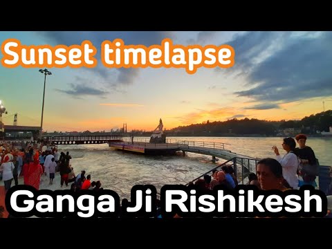 Rishikesh Ganga Ghat, sunset timelapse / Tramonto sul fiume Ganges