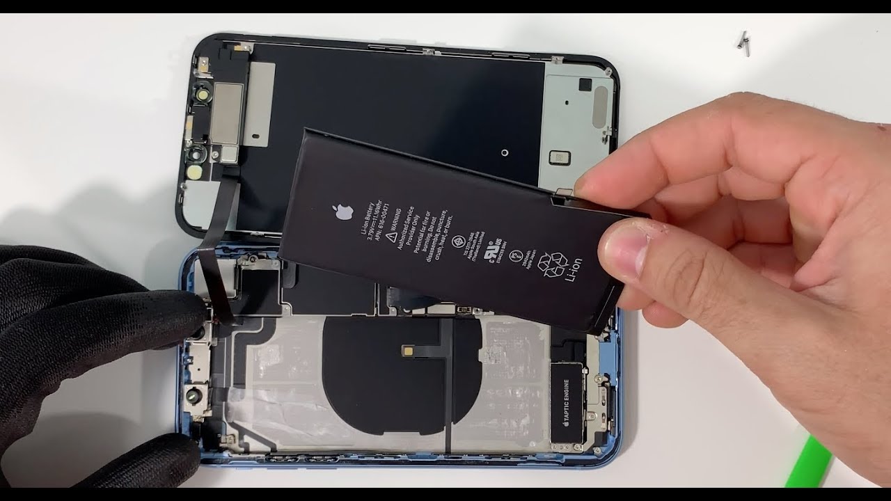 How to Replace the Battery on a iPhone XR