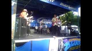 Johnny Rawls & Deja Blues Lucy Gets Juicy TOWER FATHERS DAY BLUES FESTIVAL 2014 Video 7