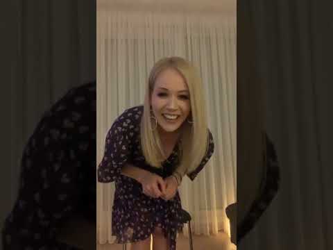 Jelena Rozga - Live IG mini koncert - Uskrs 2020.