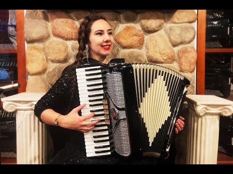 5883 - Black Verini Castelfidardo Piano Accordion LMM 41 120 $1199