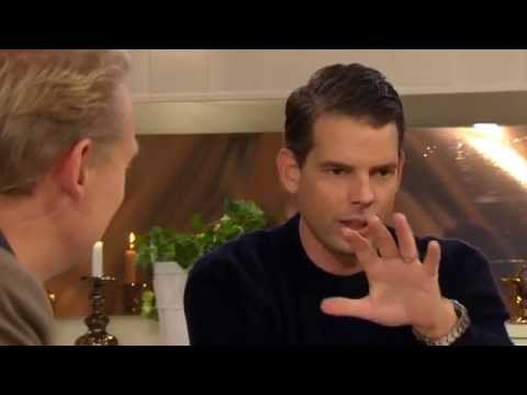 Alex Schulman och Sigge Eklund om sin nya show "Meningen med livet" - Nyhetsmorgon (TV4)