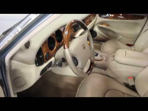 2002 Jaguar XJ8-L  Vanden Plas (CC-977795) for sale in Ft Worth, Texas