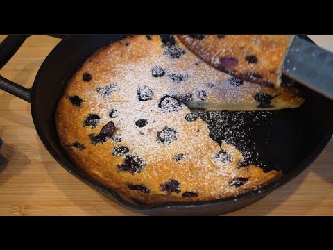 Easy Blueberry Dutch Baby Pancake