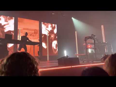 Fred again.. - Baxter (These Are My Friends) (clip) @ The Mission Ballroom, Denver CO, 10/2/22