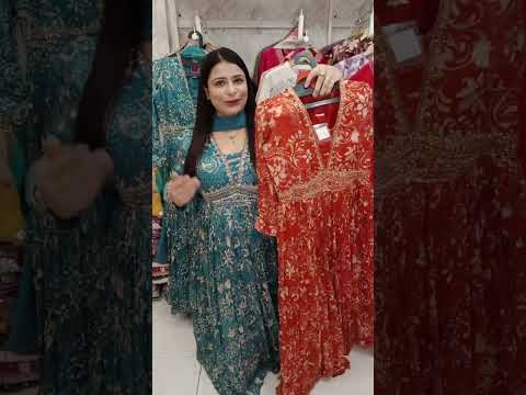 Discover our stunning wedding gowns, Medium to 3XL, at just ₹4295 with FREE shipping across India.