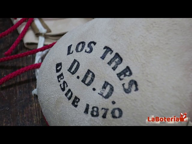 Vídeo relacionado con Los Eventos de la Tata. Bota de Vino - Bota de Vino Española - Botas de vino (Padrino)