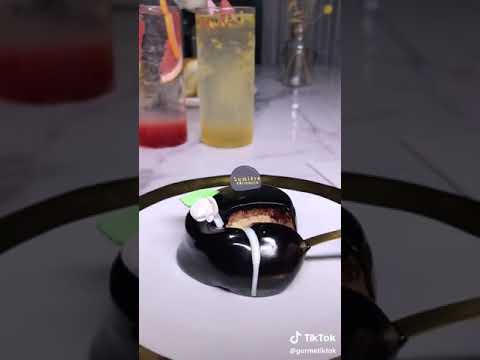 😋😋How is it cake 😘😘😘