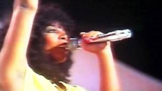 State Of Independence -  Donna Summer ( Live )