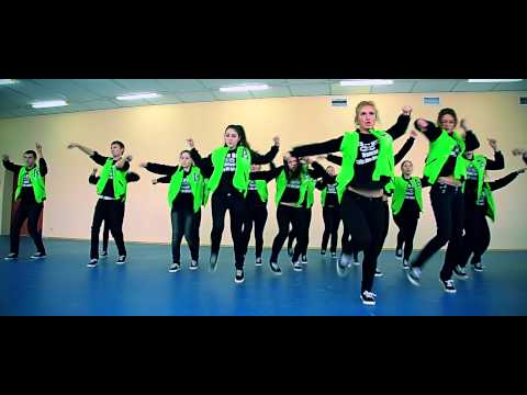 Sis n Bro Main Group- Sister Dee