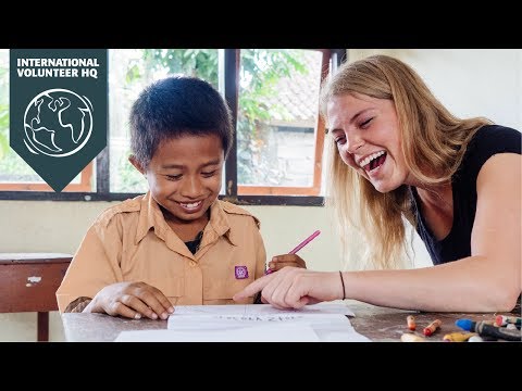 Volunteer in Bali with IVHQ
