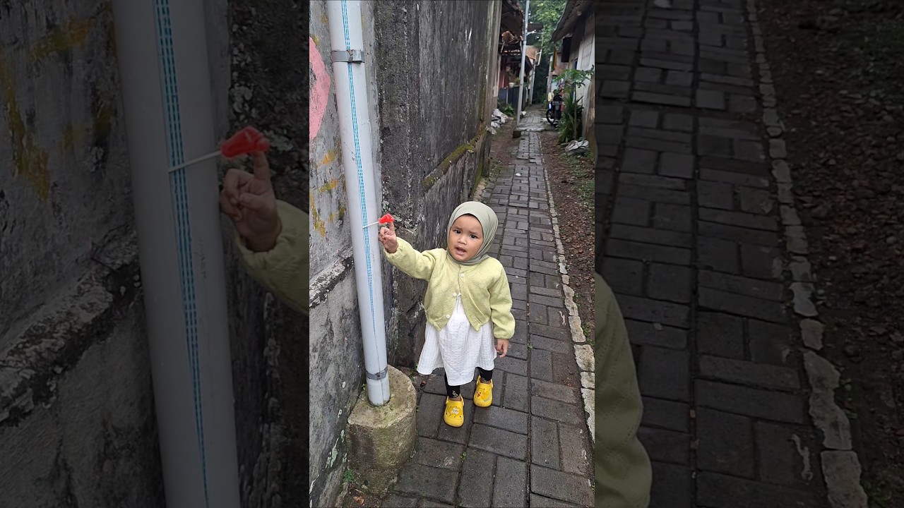 Baby Takes Permen for Snack, Chaos Ensues!