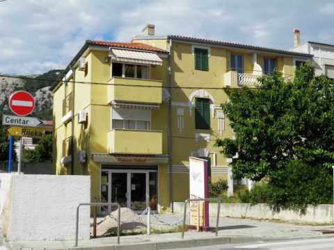 Apartment Smokvina P - Baška - Croatia