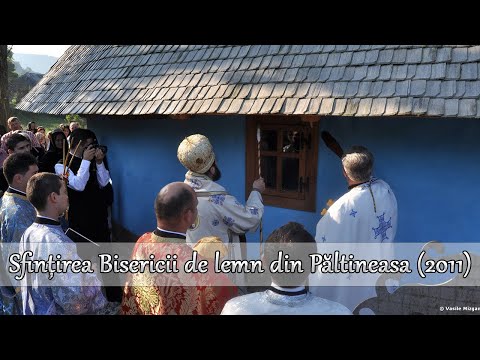 Sfințirea Bisericii de lemn din Păltineasa (2011)