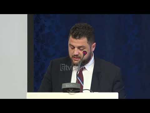 Tv Klan - 17 deputetë braktisin këshillin e mbrështetësve të Bashës