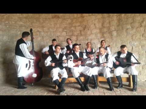 Zvoni zvonce, čoban tira ovce