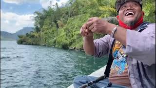 Download lagu MANCING IKAN LOHAN DI DANAU TOBA MANTAP GAEES... mp3