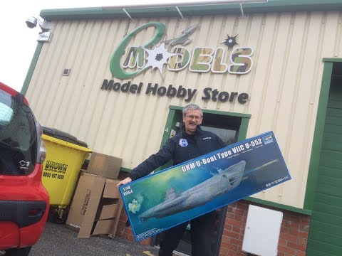 Lets have a look in the box at the HUGE Trumpeter 1/48 Scale UBoat U552