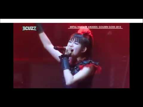 BabyMetal ft. Dragonforce - Road of Resistance ( live at Metal Hammer awards 2015